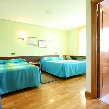 El Alfoz De Burgos Hotell 3*