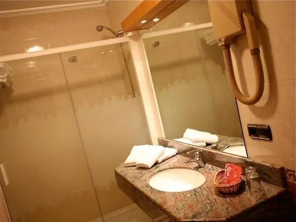 El Alfoz De Burgos 3* 빌라곤잘로페데르날레스