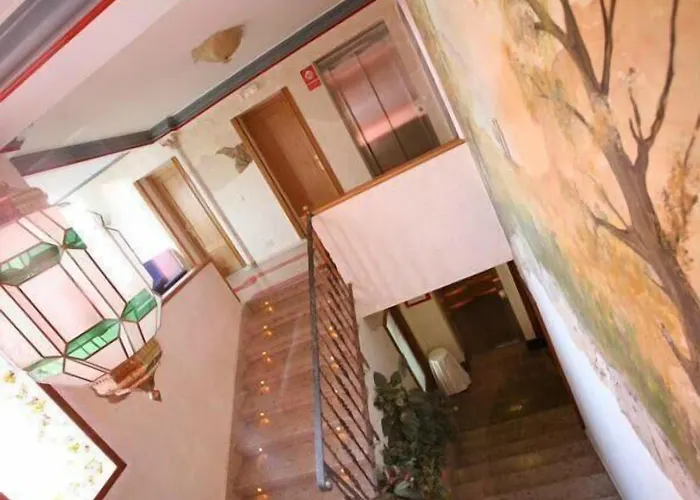 Hotel El Alfoz De Burgos 3*