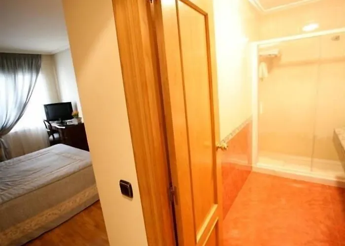 El Alfoz De Burgos 3* Villagonzalo Pedernales